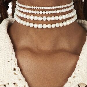 NIB Eliou Chiara Choker Necklace in Freshwater Pearl